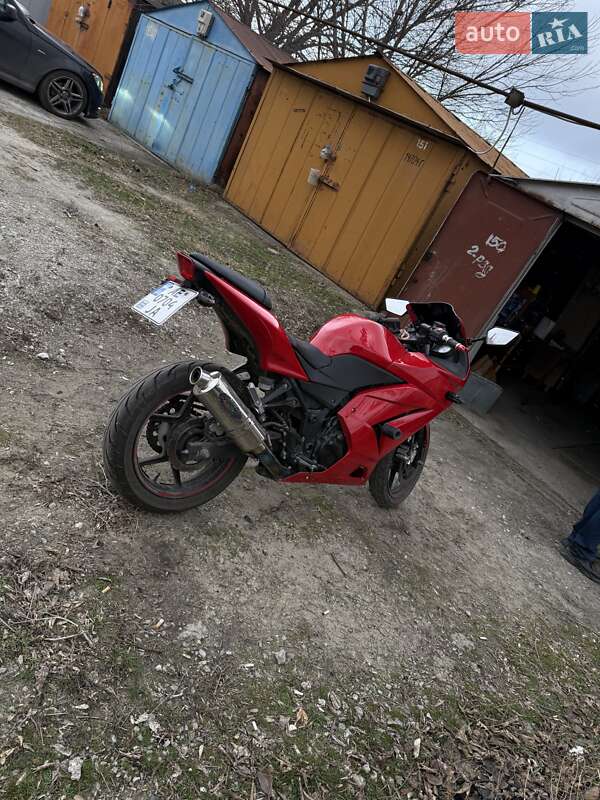 Спортбайк Kawasaki Ninja 250R 2013 в Днепре