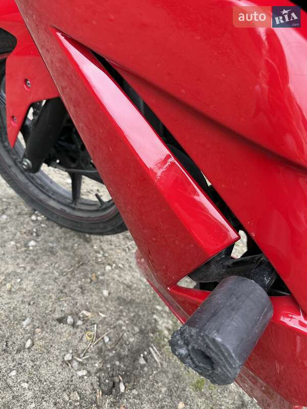 Спортбайк Kawasaki Ninja 250R 2013 в Днепре