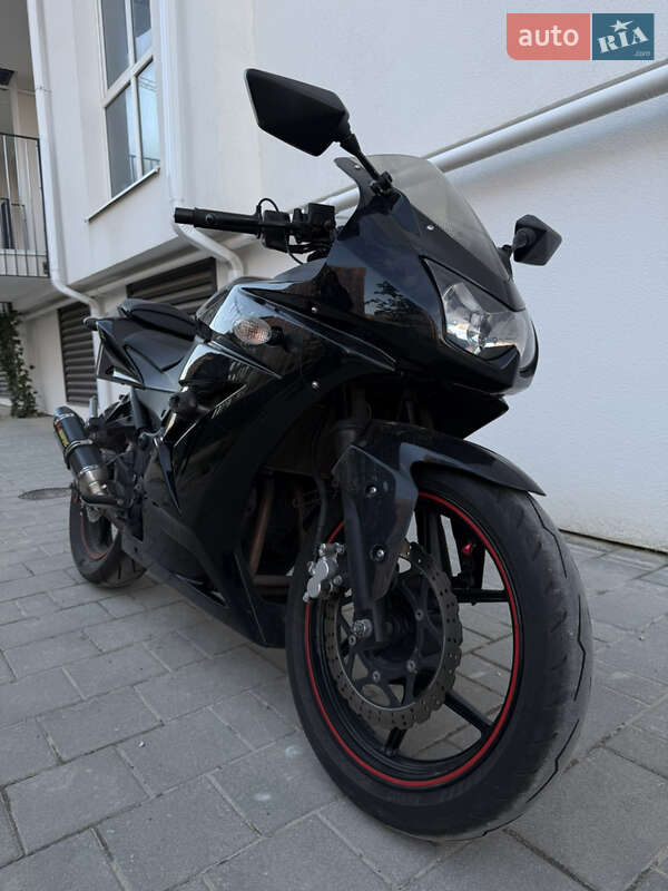 Мотоцикл Спорт-туризм Kawasaki Ninja 250R 2013 в Львове