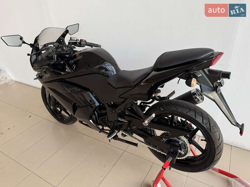 Спортбайк Kawasaki Ninja 250R 2016 в Киеве