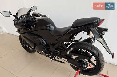 Спортбайк Kawasaki Ninja 250R 2016 в 