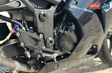 Спортбайк Kawasaki Ninja 250R 2012 в 