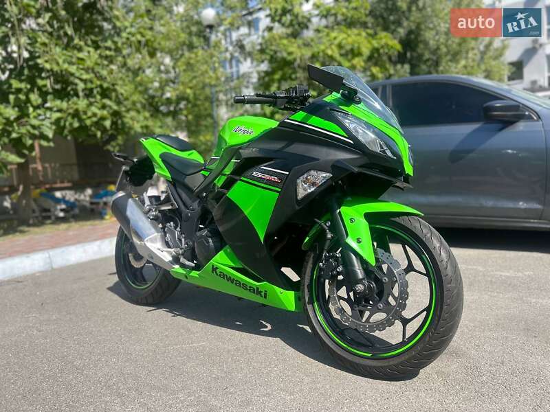 Мотоцикл Спорт-туризм Kawasaki Ninja 250R 2013 в Киеве