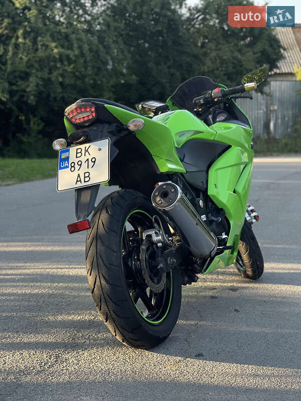 Міні спорт Kawasaki Ninja 250R 2008 в Рафалівці фото 3 Міні спорт Kawasaki Ninja 250R 2008 в Рафалівці