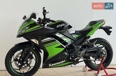 Спортбайк Kawasaki Ninja 300 2017 в 
