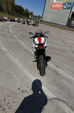 Спортбайк Kawasaki Ninja 300 2016 в 