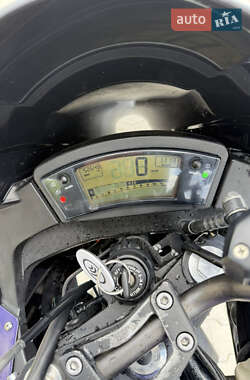 Мотоцикл Спорт-туризм Kawasaki Ninja 400 2011 в 