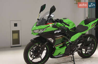 Спортбайк Kawasaki Ninja 400 2020 в 