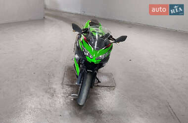 Спортбайк Kawasaki Ninja 400 2020 в 