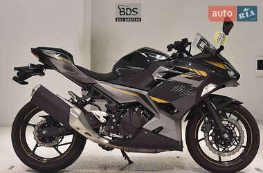 Спортбайк Kawasaki Ninja 400 2023 в Сумах