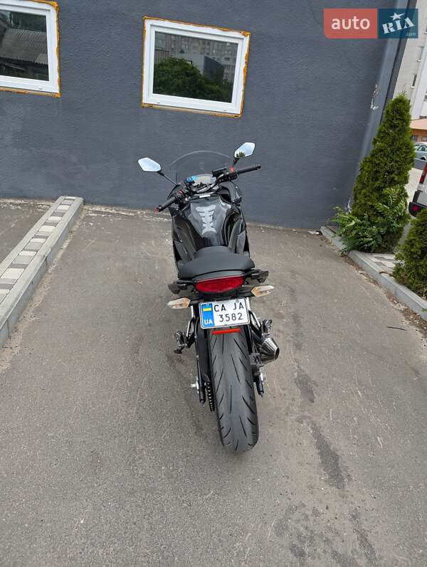 Спортбайк Kawasaki Ninja 400 2011 в Черкассах
