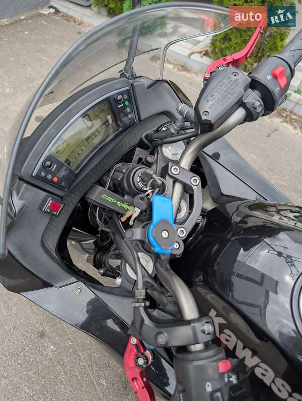 Спортбайк Kawasaki Ninja 400 2011 в Черкассах