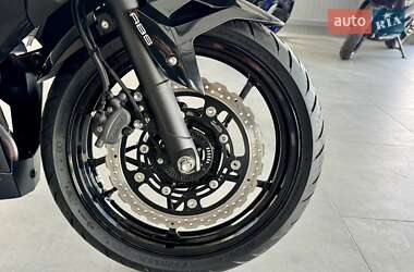 Спортбайк Kawasaki Ninja 400 2018 в 