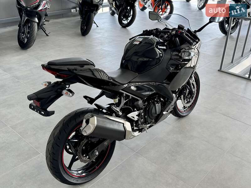 Спортбайк Kawasaki Ninja 400 2020 в Хмельницком