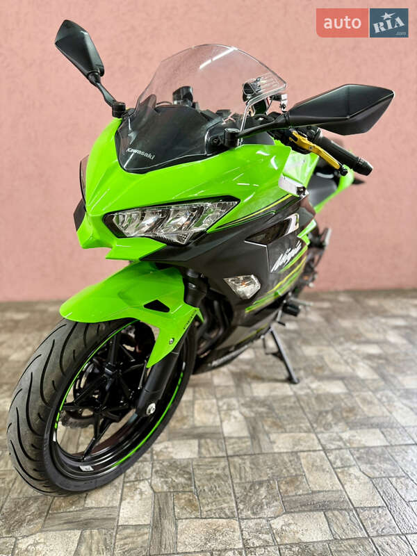 Kawasaki Ninja 400 2018