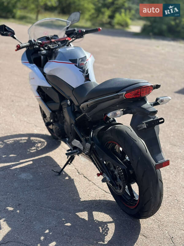 Мотоцикл Без обтікачів (Naked bike) Kawasaki Ninja 400 2013 в Сновську