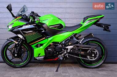 Мотоцикл Без обтекателей (Naked bike) Kawasaki Ninja 400 2020 в Белой Церкви
