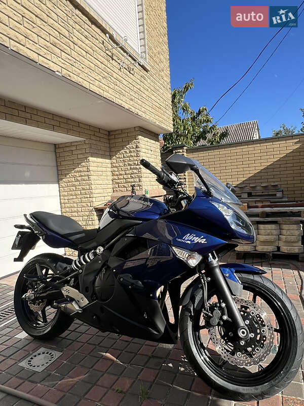 Мотоцикл Спорт-туризм Kawasaki Ninja 400 2011 в Полтаве