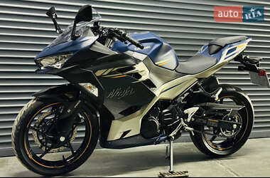 Спортбайк Kawasaki Ninja 400 2023 в Києві