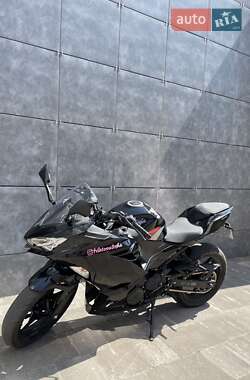 Спортбайк Kawasaki Ninja 400 2019 в Києві