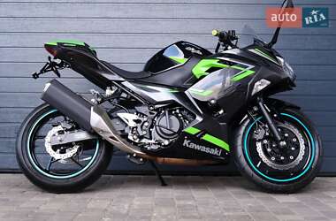 Мотоцикл Без обтекателей (Naked bike) Kawasaki Ninja 400 2019 в 