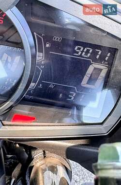 Спортбайк Kawasaki Ninja 400 2022 в 