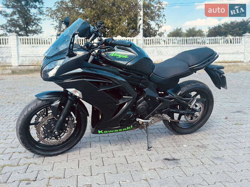 Спортбайк Kawasaki Ninja 400 2016 в Черновцах