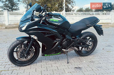 Спортбайк Kawasaki Ninja 400 2016 в 