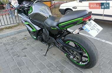 Спортбайк Kawasaki Ninja 400 2016 в 