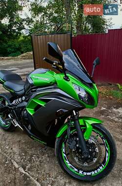 Спортбайк Kawasaki Ninja 400 2016 в 