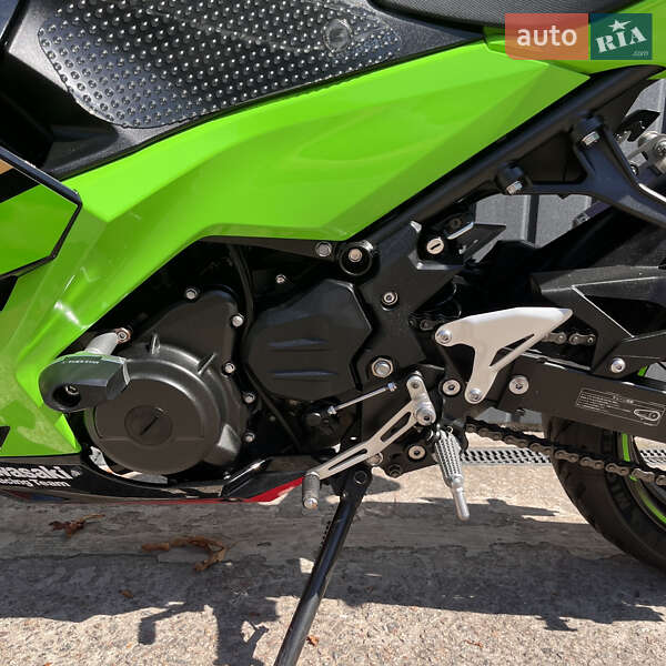 Спортбайк Kawasaki Ninja 400 2020 в Марганце
