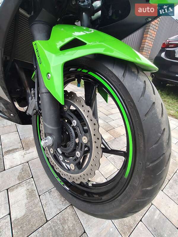 Мотоцикл Спорт-туризм Kawasaki Ninja 400 2018 в Белогородке фото 19 Мотоцикл Спорт-туризм Kawasaki Ninja 400 2018 в Белогородке