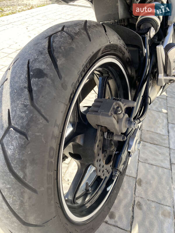 Спортбайк Kawasaki Ninja 400 2013 в Львові