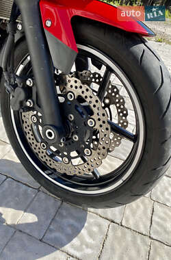 Спортбайк Kawasaki Ninja 400 2013 в  фото 12 Спортбайк Kawasaki Ninja 400 2013 в