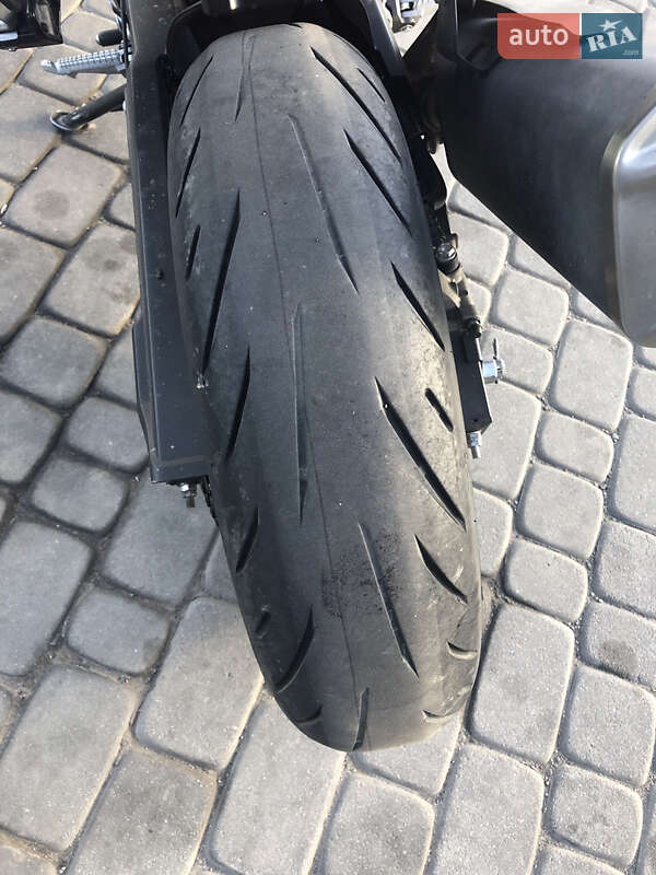 Спортбайк Kawasaki Ninja 400 2021 в Павлограді