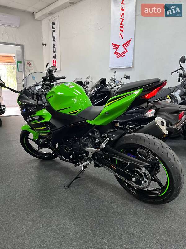 Спортбайк Kawasaki Ninja 400 2018 в Днепре