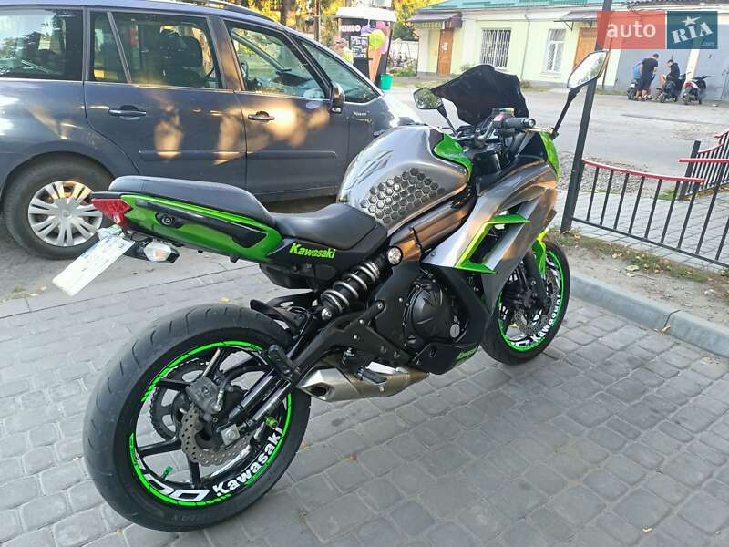 Спортбайк Kawasaki Ninja 400 2016 в Лохвице