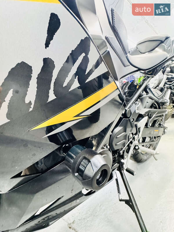 Спортбайк Kawasaki Ninja 400 2019 в Одесі