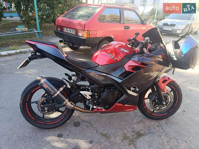 Спортбайк Kawasaki Ninja 400 2018 в Білій Церкві