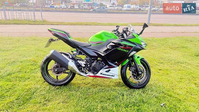 Kawasaki Ninja 400 2022