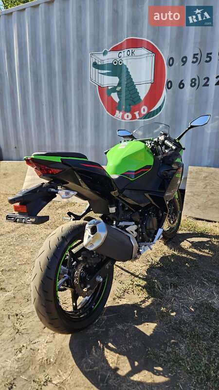 Спортбайк Kawasaki Ninja 400 2021 в Первомайську