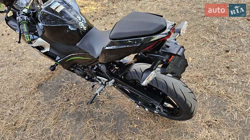 Спортбайк Kawasaki Ninja 400 2020 в Первомайске фото 32 Спортбайк Kawasaki Ninja 400 2020 в Первомайске