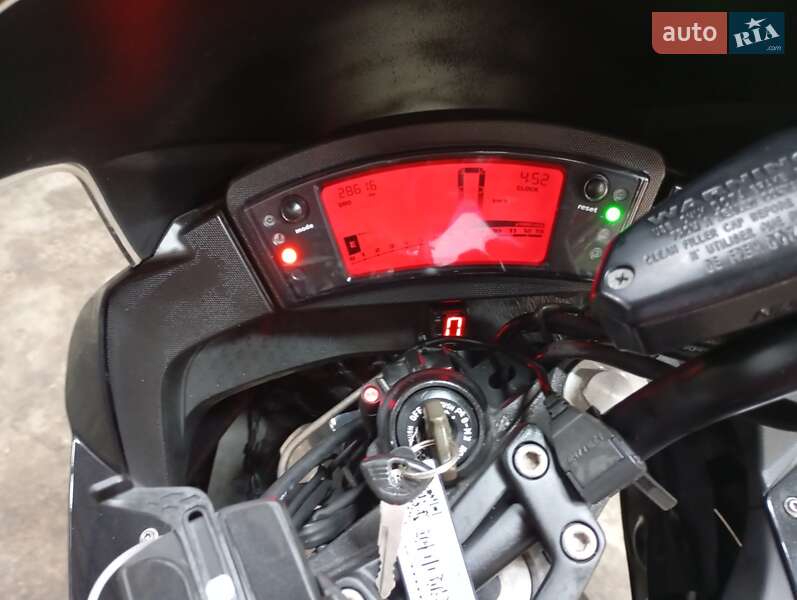Спортбайк Kawasaki Ninja 400 2010 в Одесі