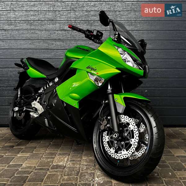 Kawasaki Ninja 400R 2012