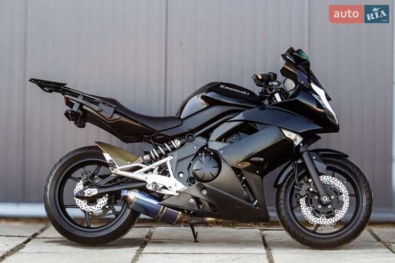 Kawasaki Ninja 400R 2012