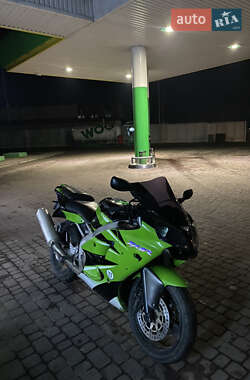 Спортбайк Kawasaki Ninja 600 ZX-6R 2001 в Сокалі