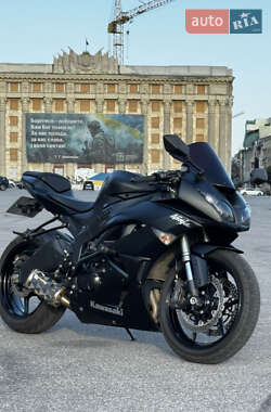 Спортбайк Kawasaki Ninja 600 ZX-6R 2010 в Харкові