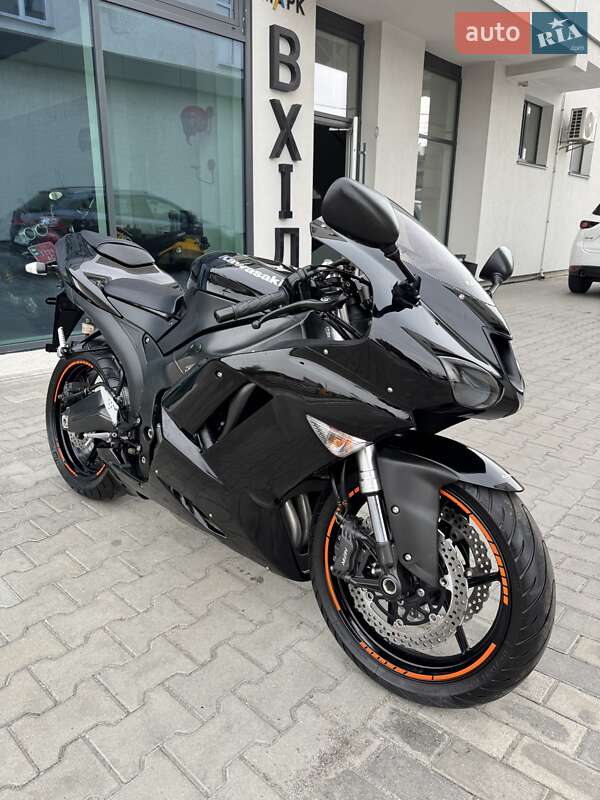 Спортбайк Kawasaki Ninja 600 ZX-6R 2007 в Ровно фото 4 Спортбайк Kawasaki Ninja 600 ZX-6R 2007 в Ровно