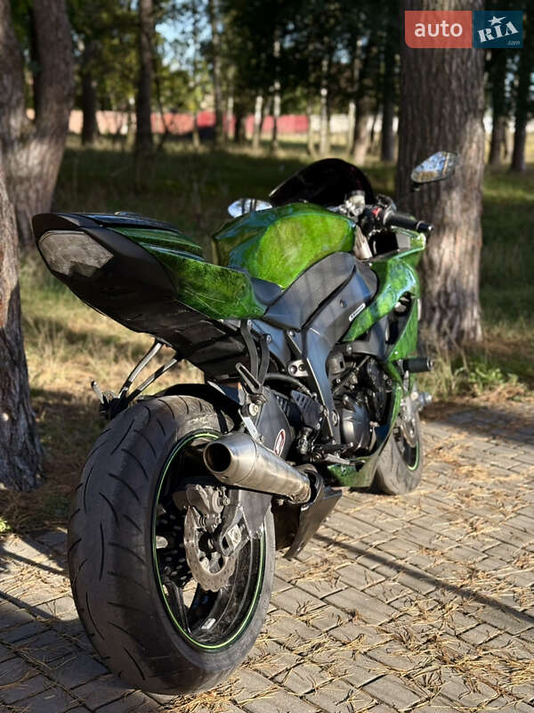 Спортбайк Kawasaki Ninja 600 ZX-6R 2010 в Києві фото 6 Спортбайк Kawasaki Ninja 600 ZX-6R 2010 в Києві