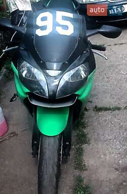 Спортбайк Kawasaki Ninja 636 ZX-6R 2002 в Звенигородке